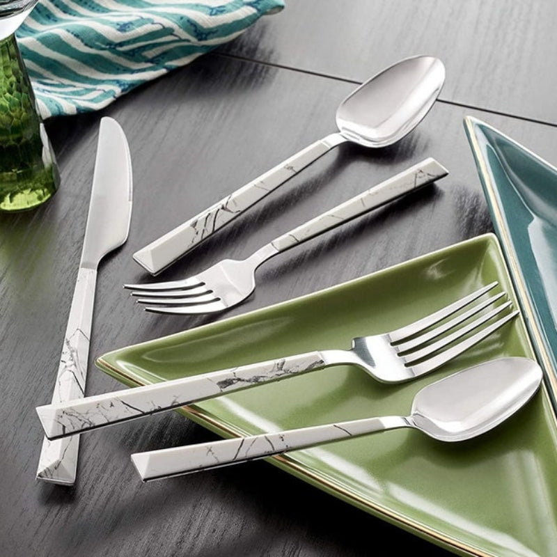 Calcatta Silverware Set