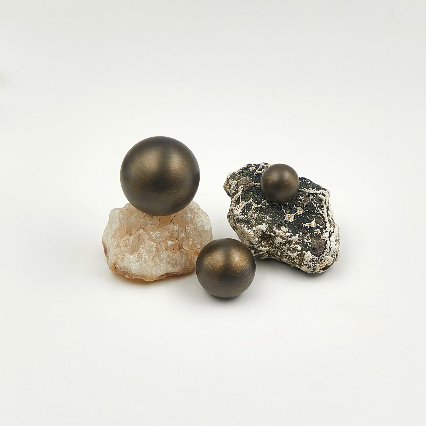 Sphere Antiqued Brass Knob Handles