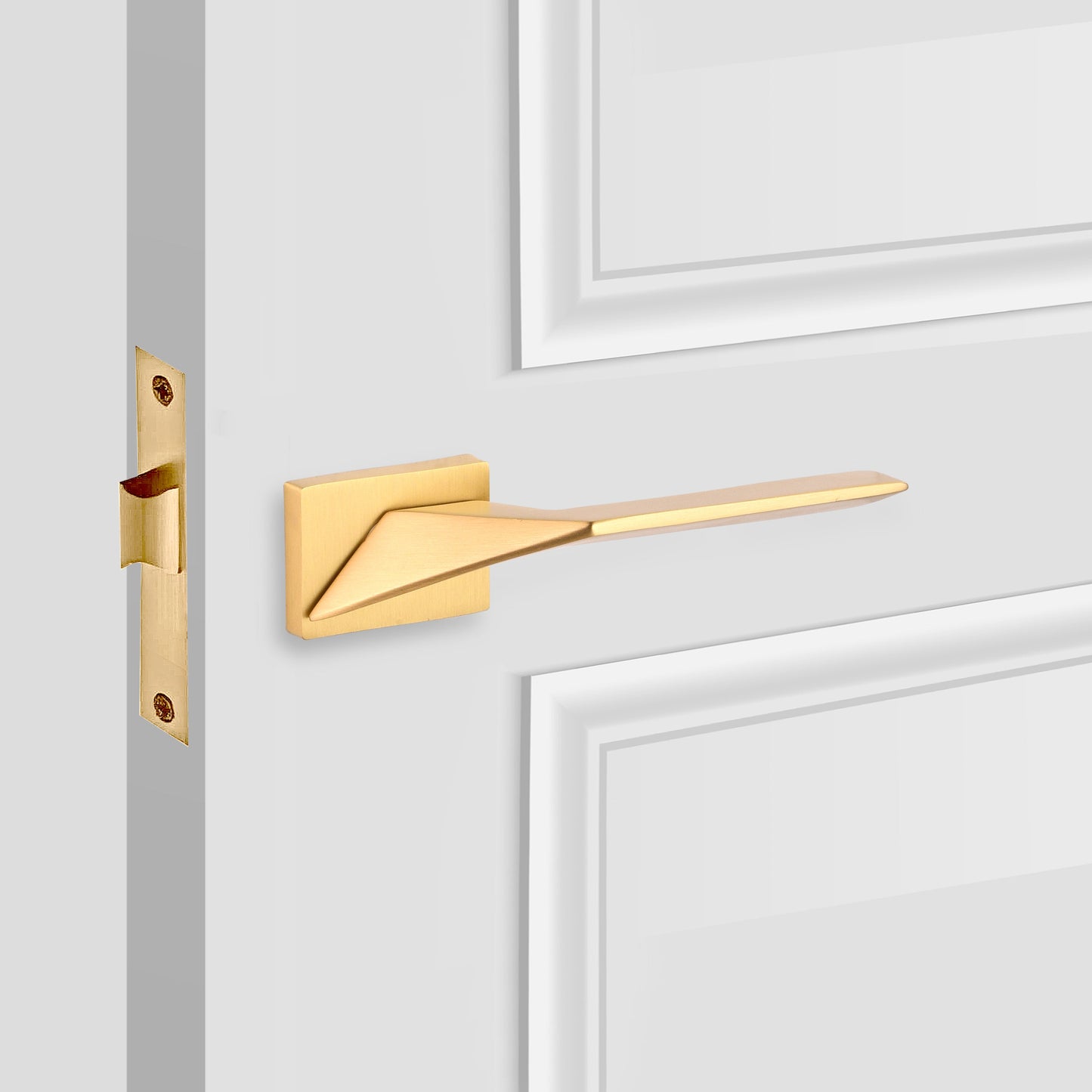 Sleek Gold Lever Handle Passage Handle