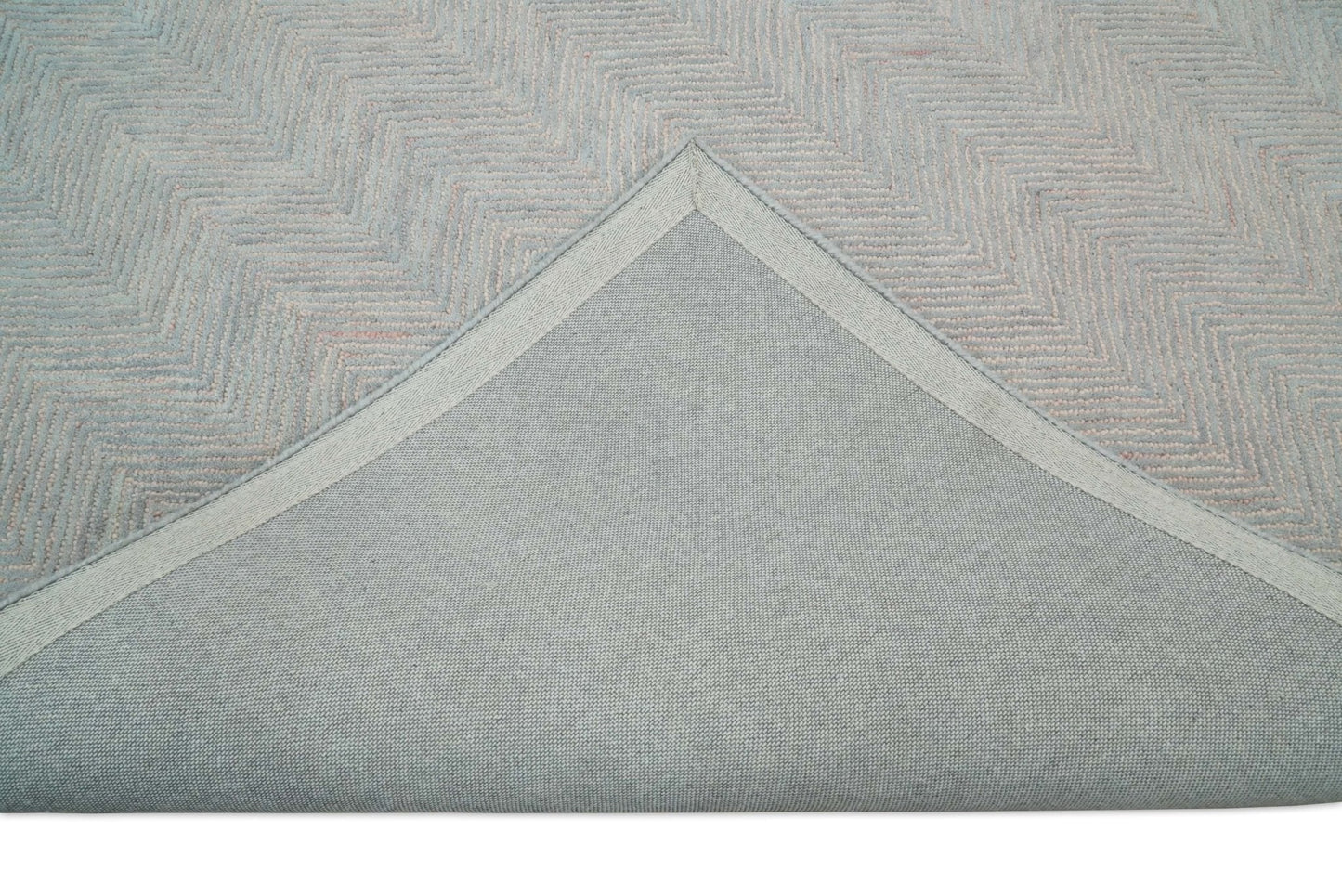 Hand Made Woolen Modern Pink and Gray Area Rug