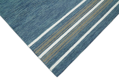 Hand Made Woolen Modern Solid Blue Area Rug