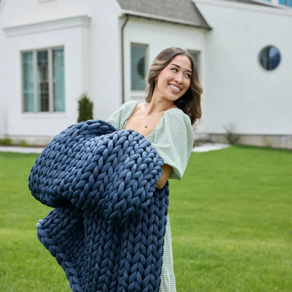 Ice Knit Weighted Blanket by Nuzzie