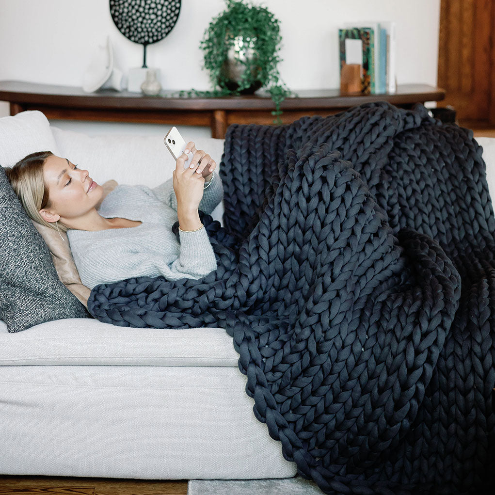 Knit Weighted Blanket by Nuzzie