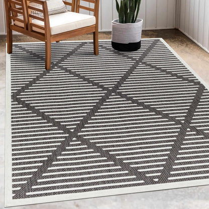 Anah Black Outdoor Rug