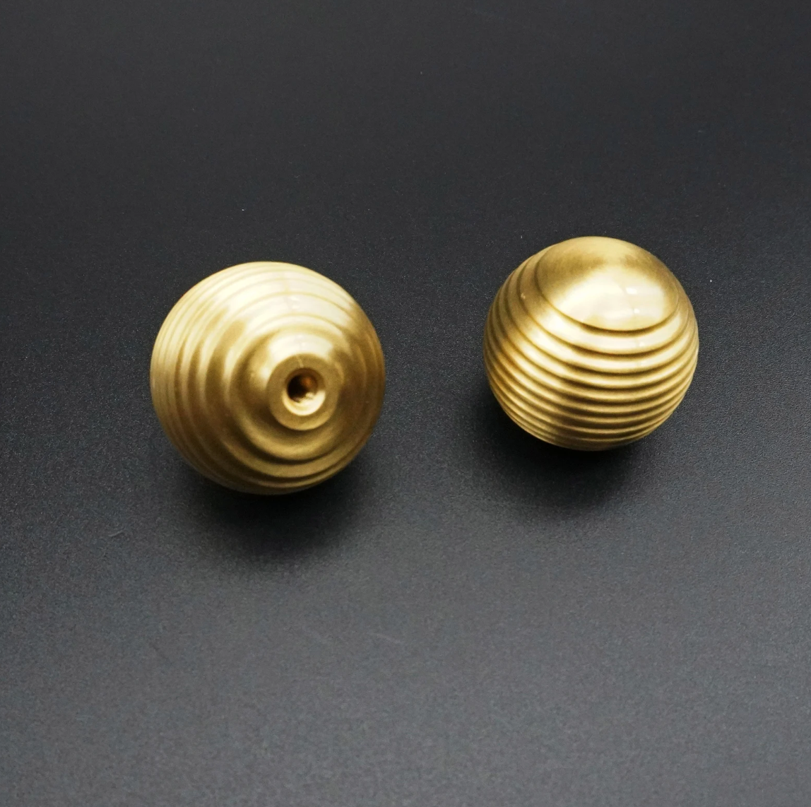 Beehive Shape Round Knob