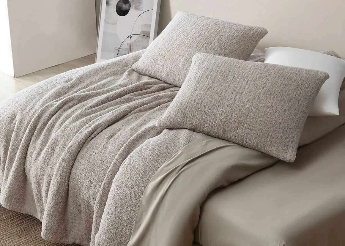 Snug Stitch Comforter