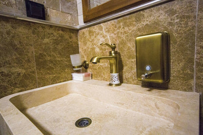 TCSC | Troia Light Travertine Pedestal Stand-alone Sink Honed and Filled (W)19" (L)26" (H)33.5"