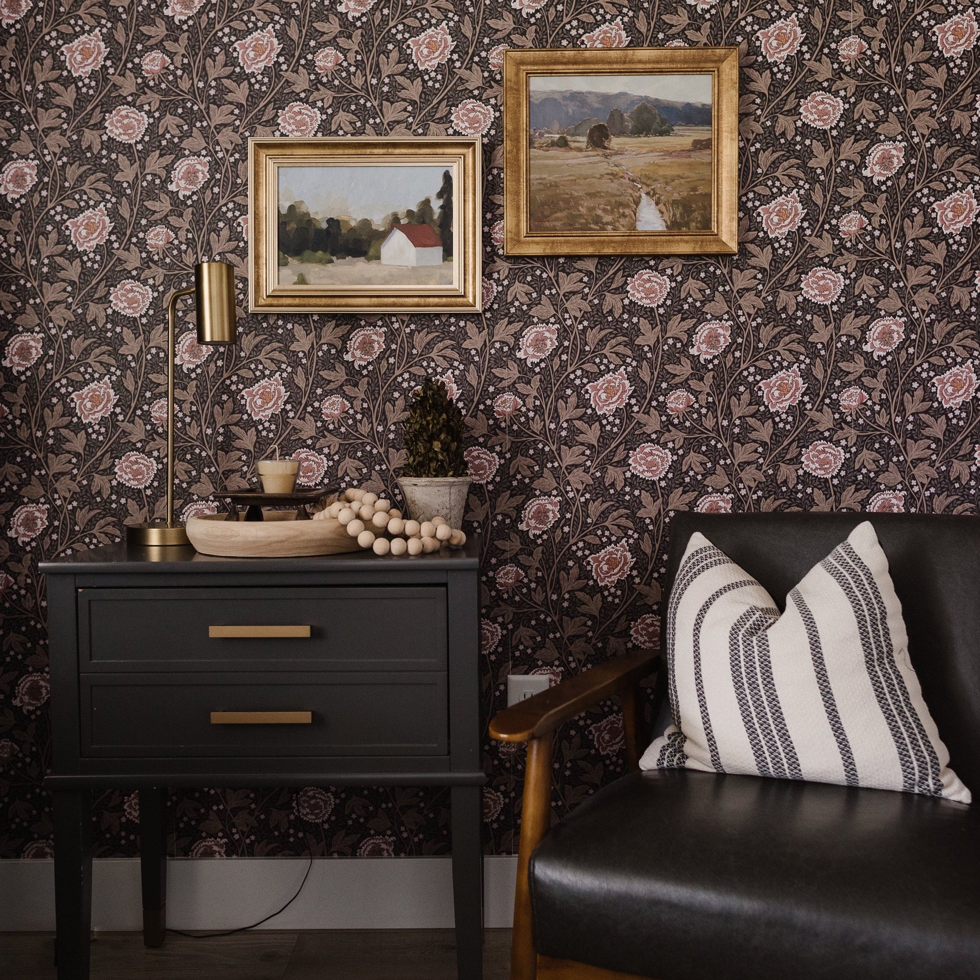 Loomwell Home Goods Agnes Wallpaper by Bear Bell