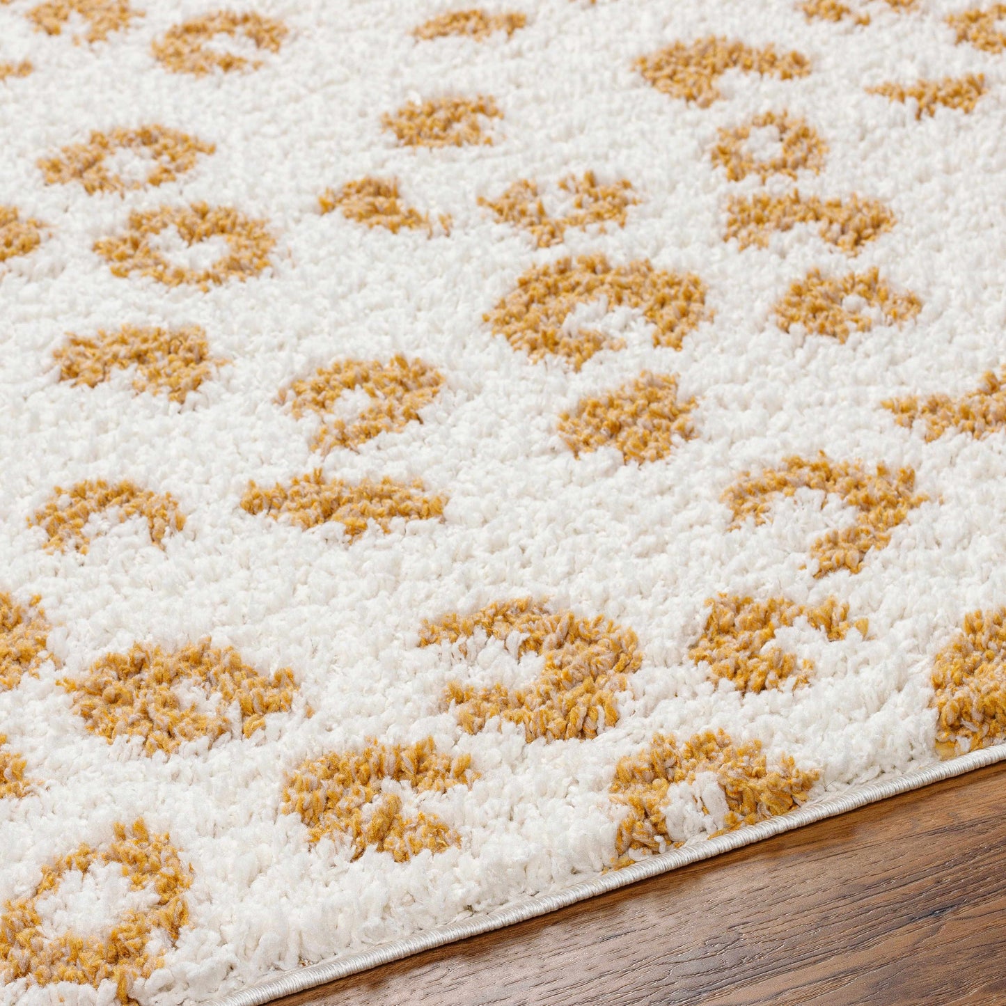 Altin Leopard Print White Area Rug.