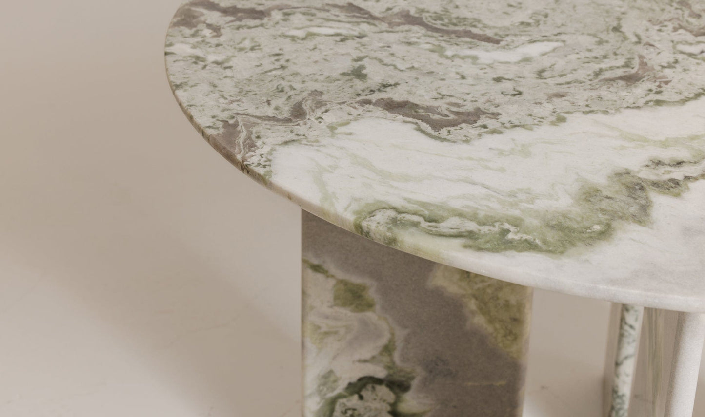 Moe's CELIA ROUND DINING TABLE GREEN ONYX MARBLE