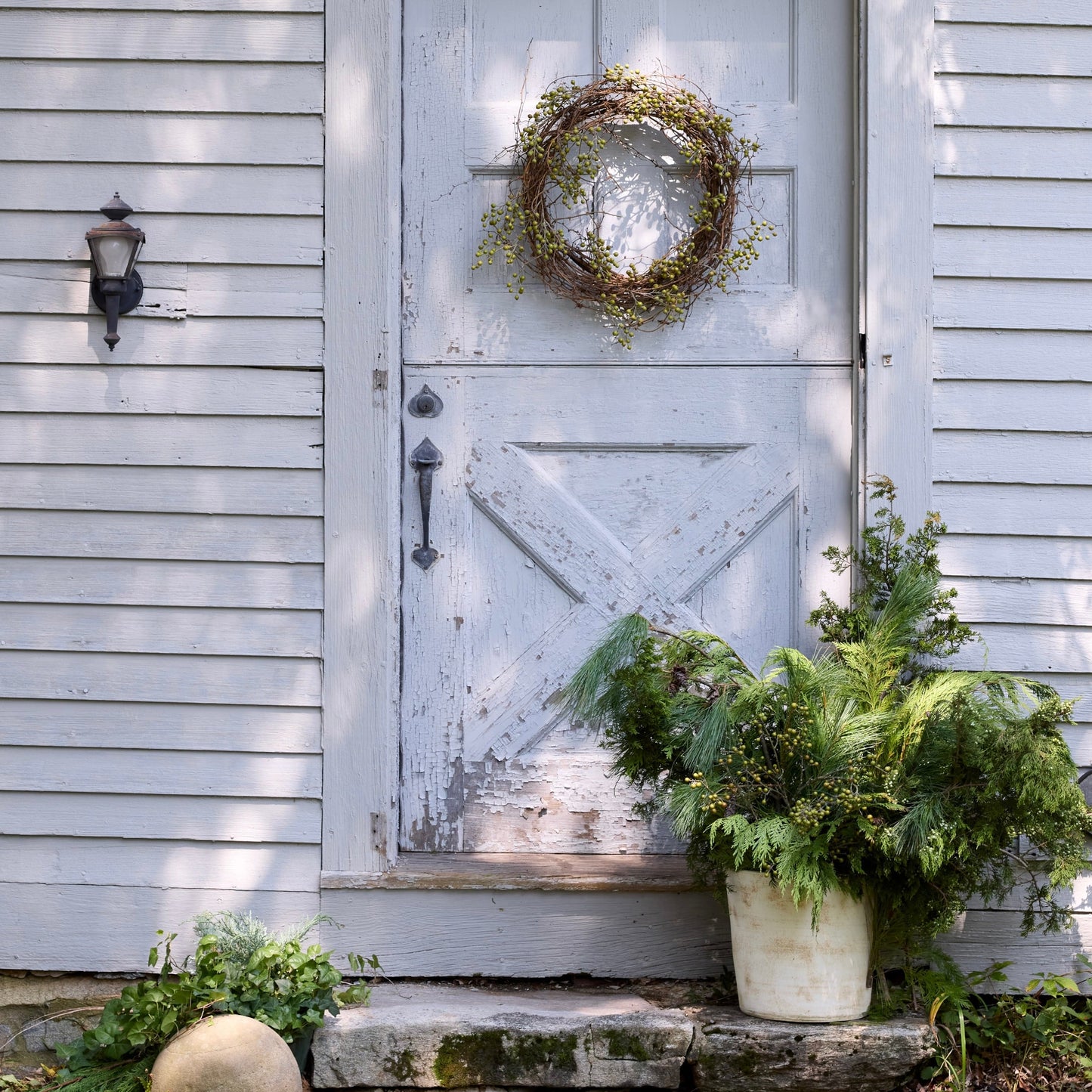 Bloomist Eco-Faux One Size EcoFaux Green Ilex Berry Wreath