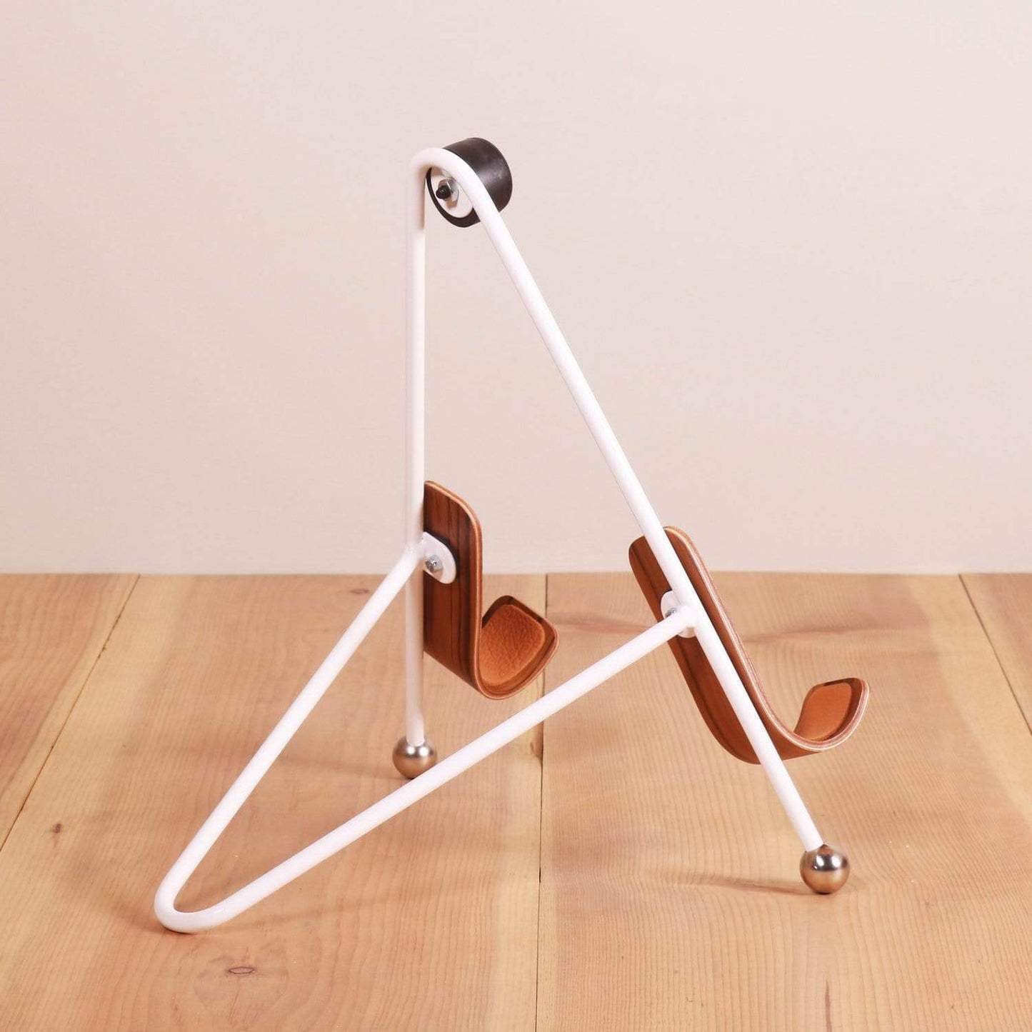 Electric guitar stand