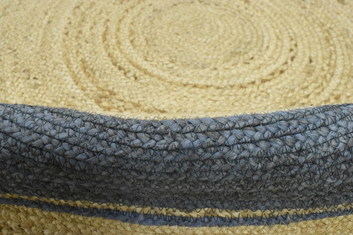 100% ALL NATURAL FIBER HAND BRAIDED BOHO ROUND JUTE RUG