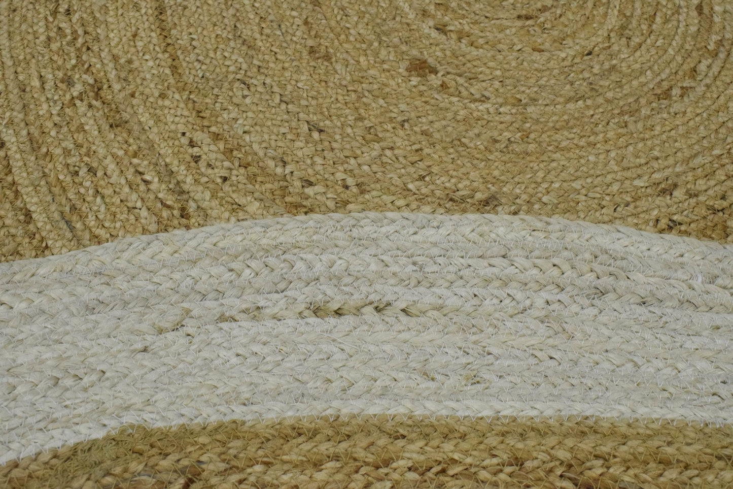 100% ALL NATURAL FIBER HAND BRAIDED BOHO WHITE ROUND JUTE RUG