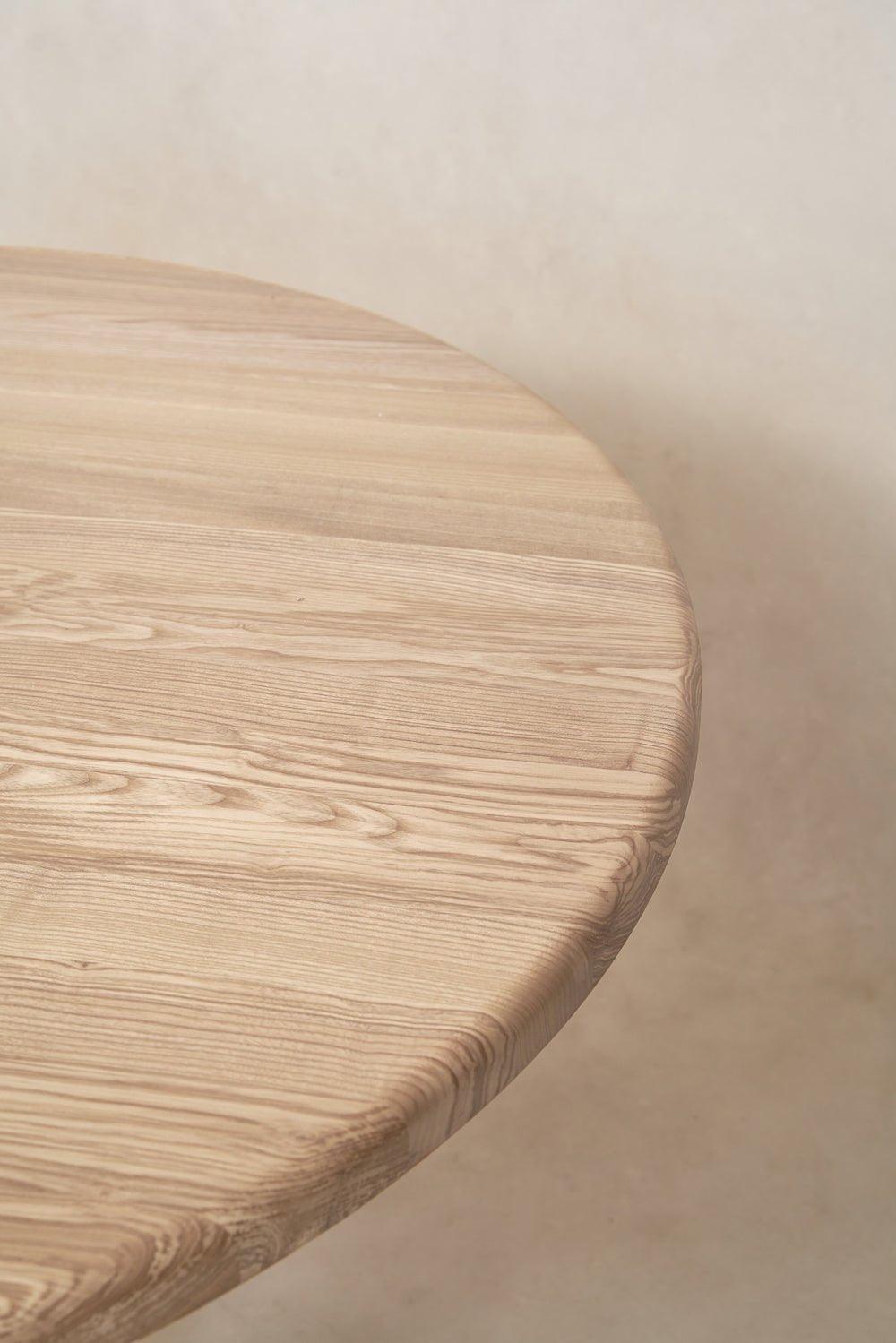 Round Topa Topa Dining Table - Natural