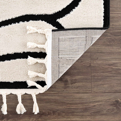 Boutique Rugs Rugs Azana Black & White Area Rug