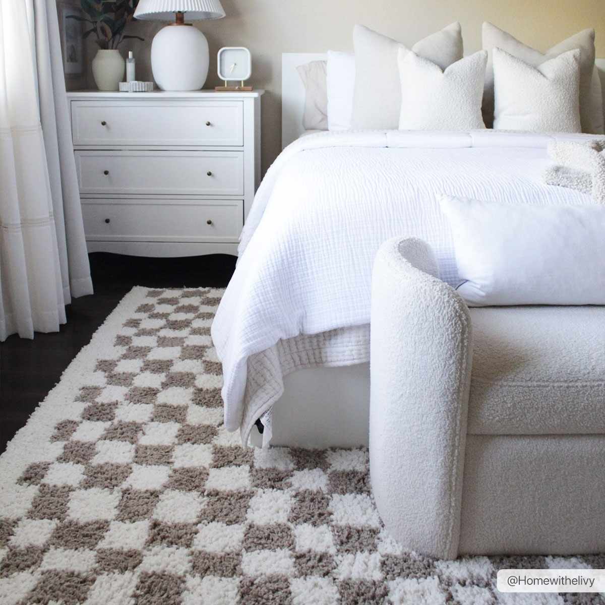 Boutique Rugs Rugs Kieu Light Gray & Taupe Checkered Area Rug