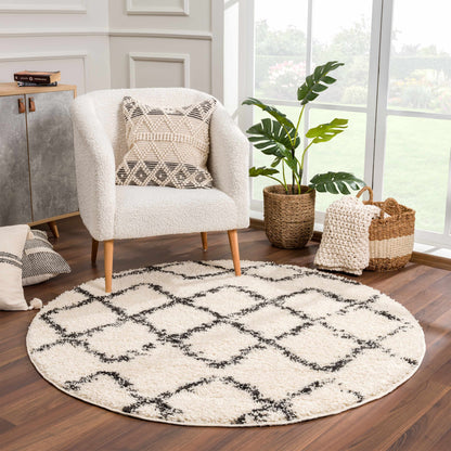 Boutique Rugs Rugs Wallagrass Beige/Black Trellis Tassel Shag