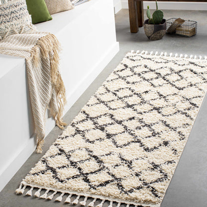 Boutique Rugs Rugs Wallagrass Beige/Black Trellis Tassel Shag