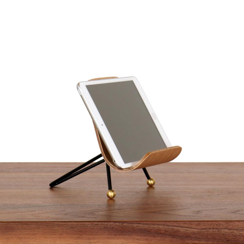 Tablet stand