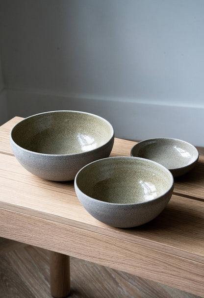 Ethical Trade Co Tabletop Handmade Ukrainian Stoneware Nesting Bowl Set