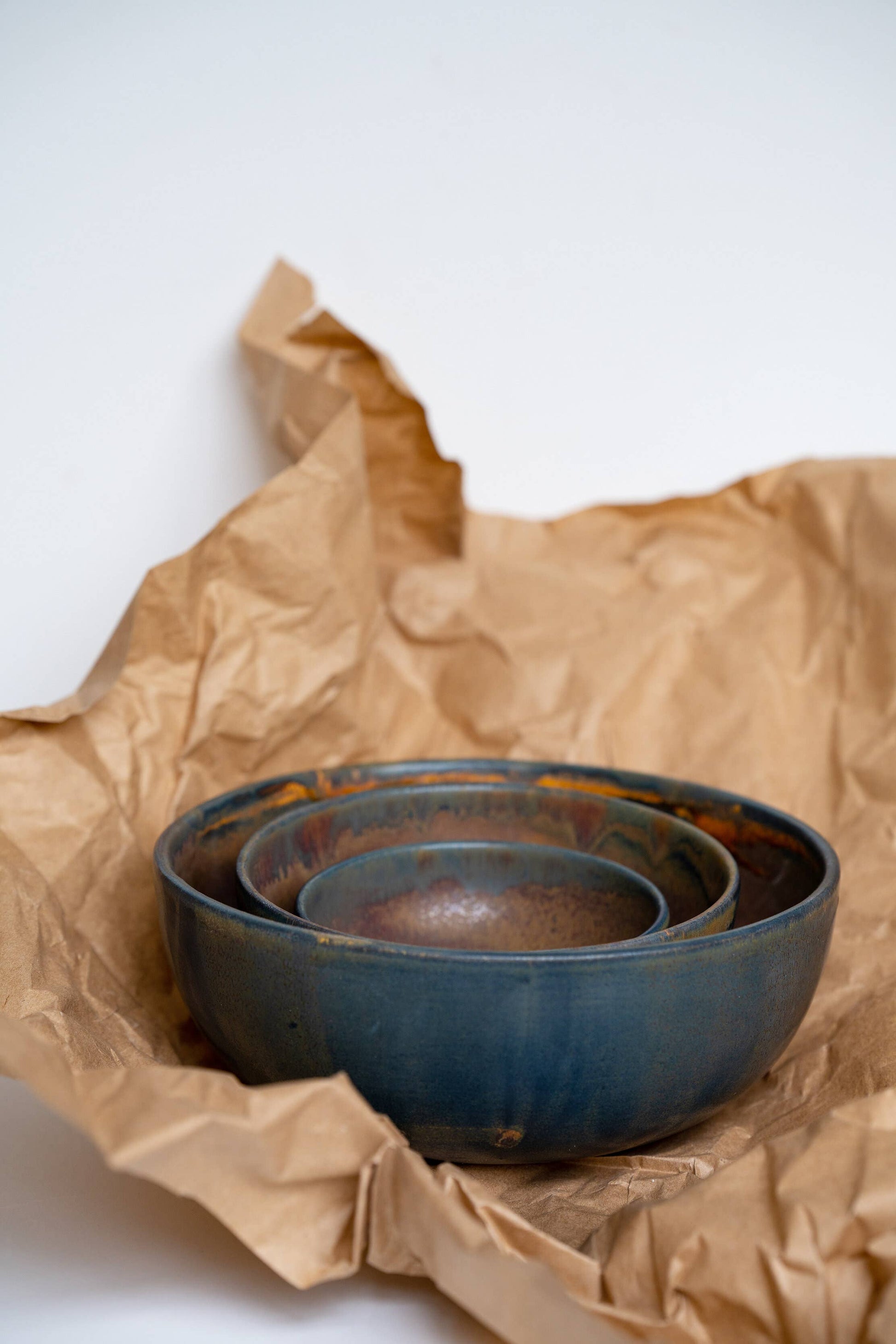 Ethical Trade Co Tabletop Rust Handmade Ukrainian Stoneware Nesting Bowl Set