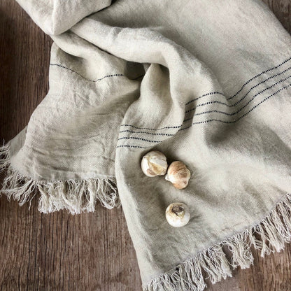 Bloomist Throws One Size Nestor Throw