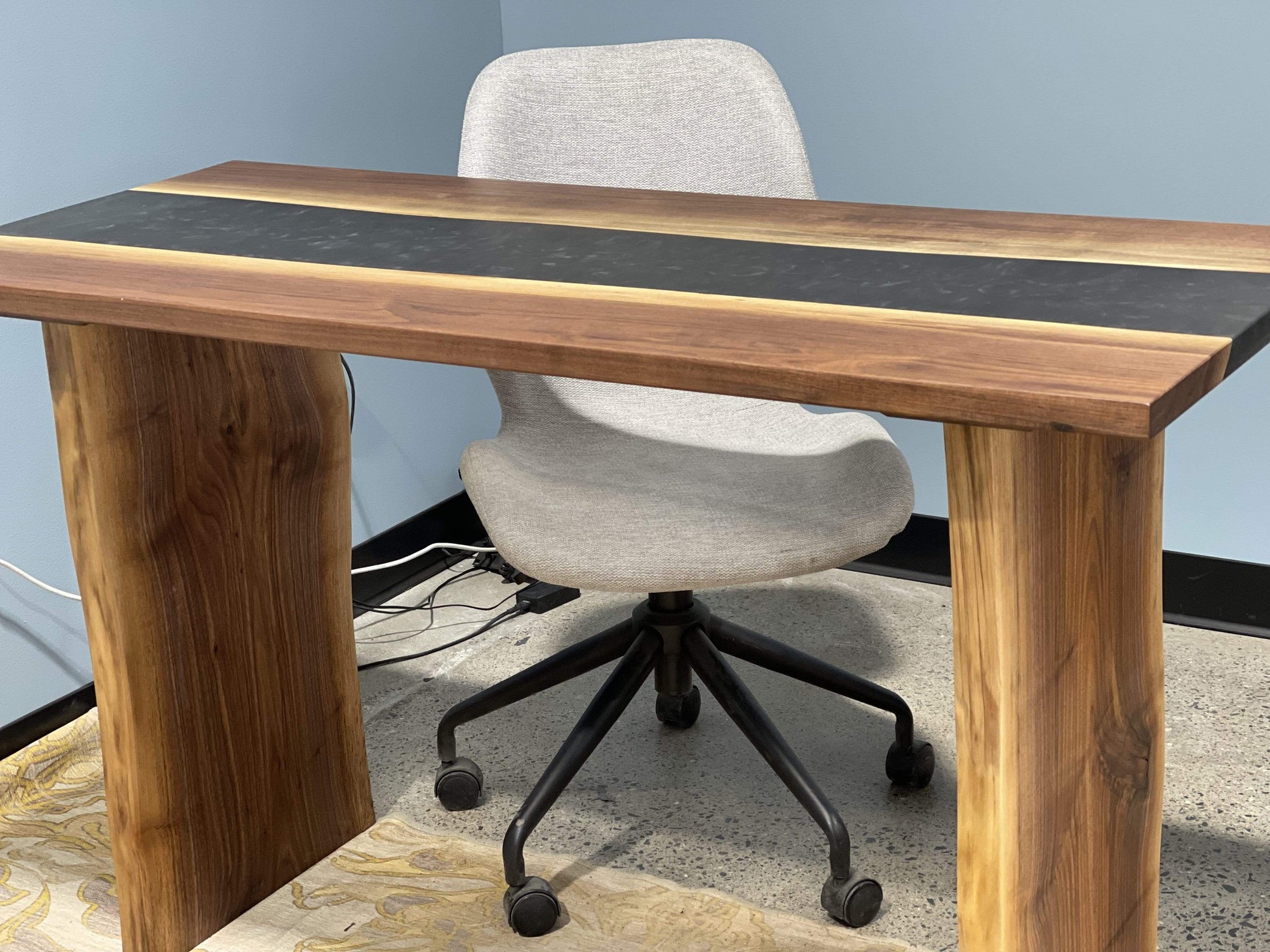 Flowers Dark Walnut Oval Black – Epoxy Table- Office Table- Resin